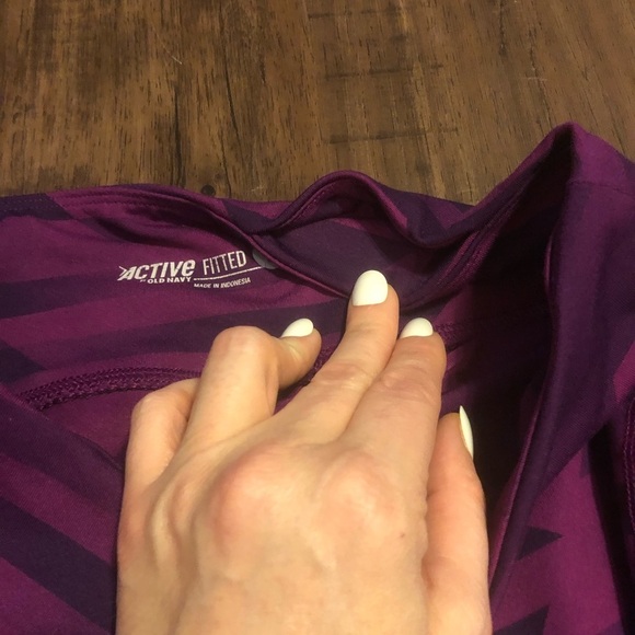 OLD Navy Active Cropped Pants - Picture 5 of 7